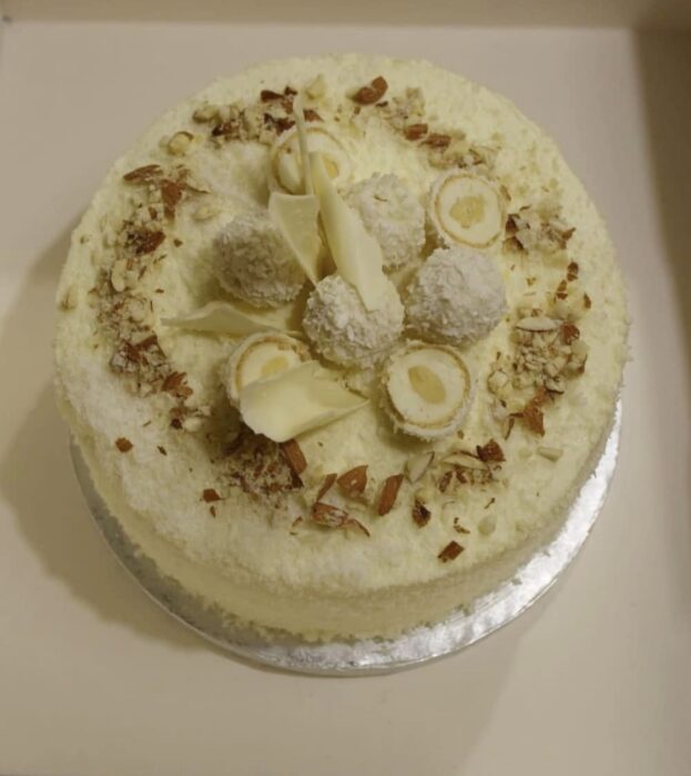 cakes, birthday cake, cheesecakes, wedding anniversary cakes , pineapple cake , chocolate cake , cookies , brownies , cheesecakes
